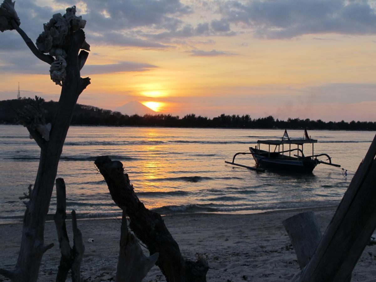 Breathe Villa Meno Gili Meno Exteriér fotografie